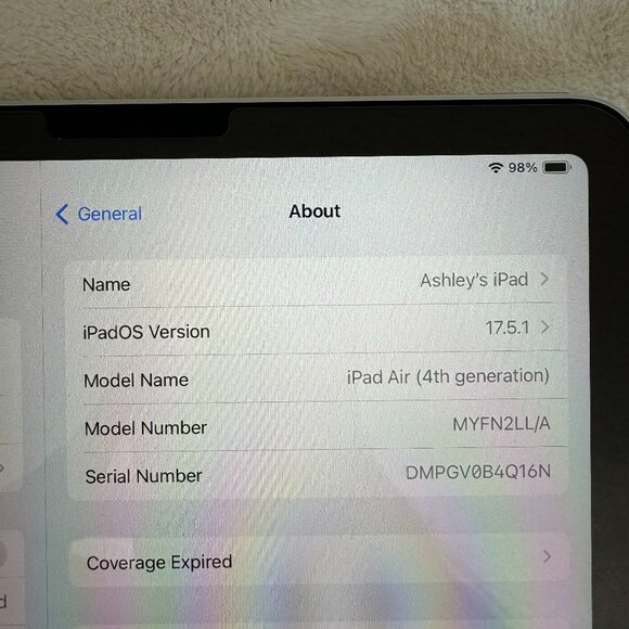 Apple iPad Air 10.9" 64GB, 2020 iPad Air 4th Generation - Excellent Condition - Picture 10 of 16